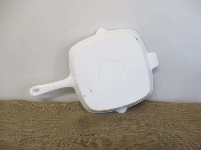A Cut Above The Rest.....This Stunning Enameled Cast Iron Steak Pan