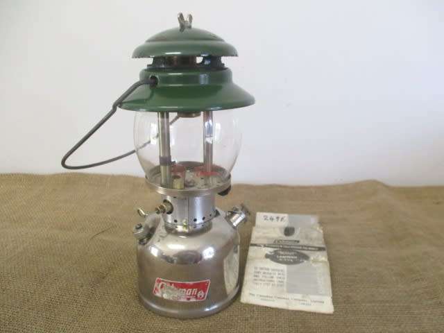 Nice Vintage Coleman Empire 249 E`Sunshine Of The Night` Kerosene Lantern    Canada    12/69