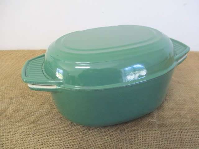 Magnificent Vintage Le Creuset 27 4,2 Lt Enameled Cast Iron Lidded Dish
