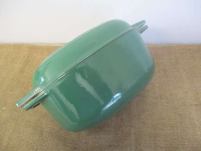 Magnificent Vintage Le Creuset 27 4,2 Lt Enameled Cast Iron Lidded Dish