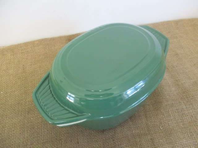 Magnificent Vintage Le Creuset 27 4,2 Lt Enameled Cast Iron Lidded Dish