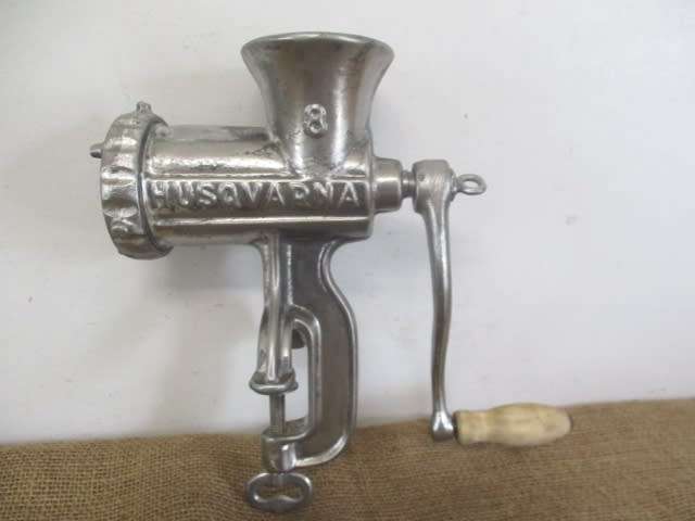 Very Good And Complete Vintage Cast Iron No 8 Husqvarna Reliance Meat Mincer         Made In Sweden