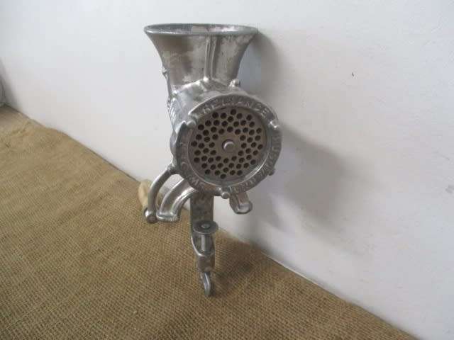 Very Good And Complete Vintage Cast Iron No 8 Husqvarna Reliance Meat Mincer         Made In Sweden