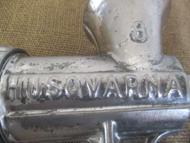 Very Good And Complete Vintage Cast Iron No 8 Husqvarna Reliance Meat Mincer         Made In Sweden