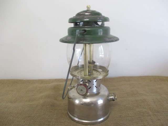 Nice Collectable Vintage Coleman 237 `Sunshine Of The Night` Kerosene Lantern  Canada 12.66