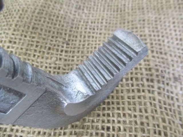 Nice Gedore 225/300 Adjustable Pipe Wrench     SA