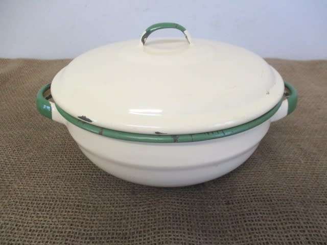 Smart Real Old School Enamel Lidded Dish