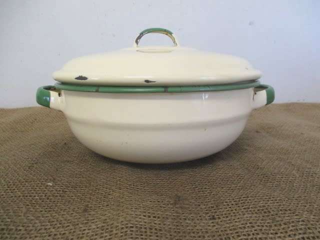 Smart Real Old School Enamel Lidded Dish
