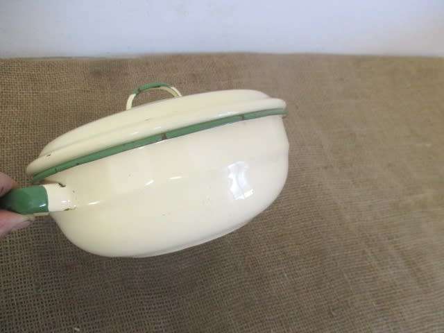 Smart Real Old School Enamel Lidded Dish