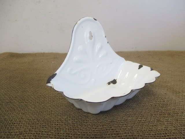 For Analda`s Bid Only -  Lovely Vintage Old School Enamel Soap Dish
