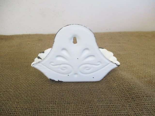 For Analda`s Bid Only -  Lovely Vintage Old School Enamel Soap Dish