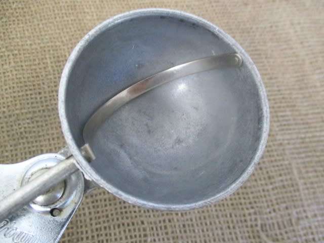 Vintage Nutbrown Ice Cream Scoop