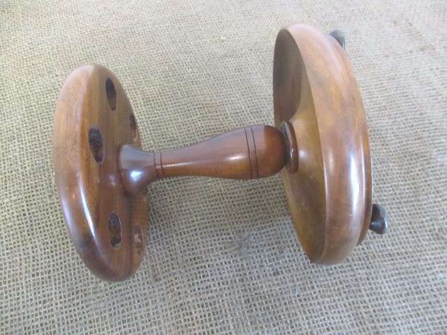 Perfect Vintage Wooden Six Pipe Stand