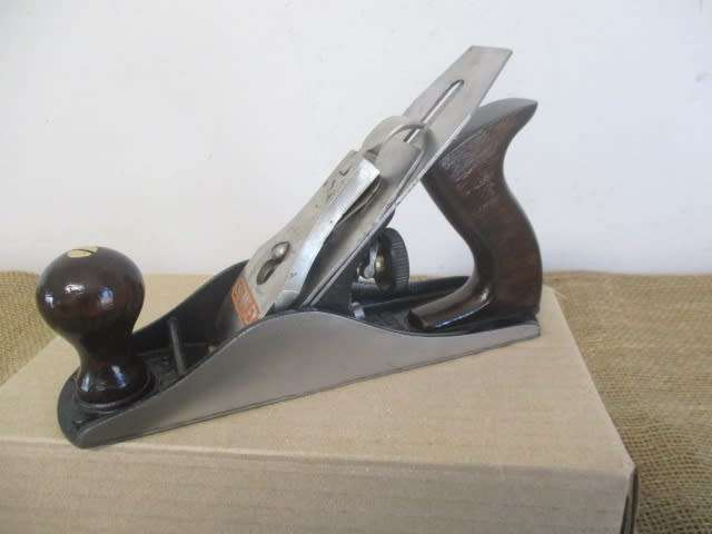 Neat Stanley Bailey No 4 Hand Plane        Made In England