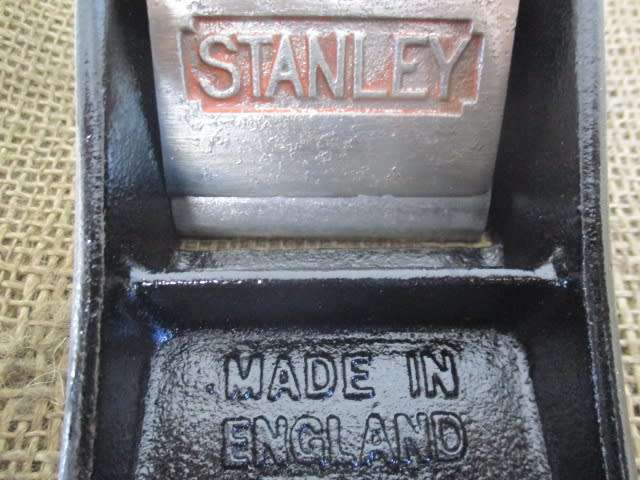 The Real Workhorse....This Neat Vintage Stanley Bailey No 5 1/2 Hand Plane        England