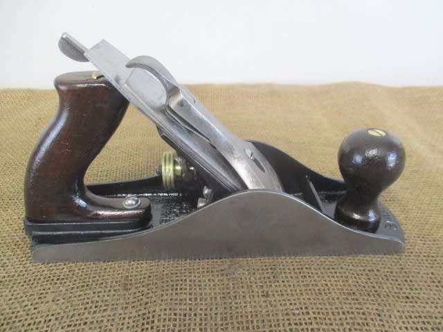 The Go To One....This Beautiful Vintage Stanley Bailey No 4 1/2 Hand Plane        England
