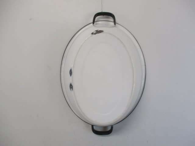 Beautiful Large Oval Shape Vintage Old School Enamel Baby Tub