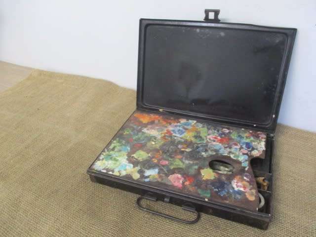 Vintage Winsor & Newton Limited London England Oil Paint Set In Original Metal Container