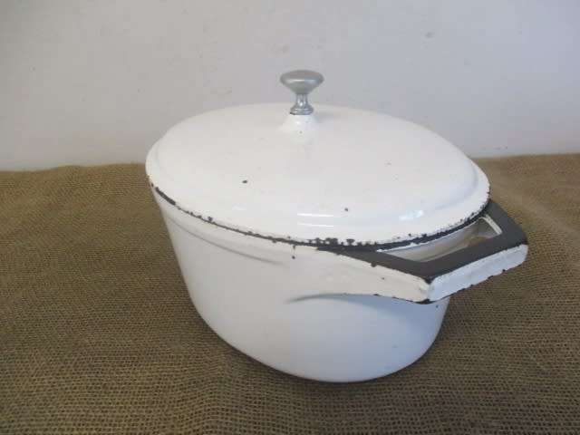 For Lifetime Cooking Pleasure......With This Sizable Vintage Enamel Cast Iron Oval Lidded Pot