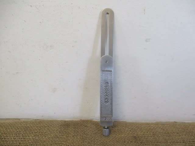 Vintage Stanley 8 inch No 46-800 Aluminum Sliding T-Bevel Square        Made In RSA.