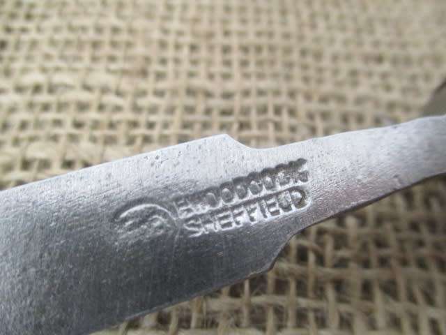 Collection Of Five Sturdy Vintage Carpenter Woodworking Chisels