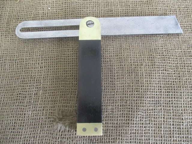 Nice Large Size Vintage Carpenter`s Adjustable Wooden Square