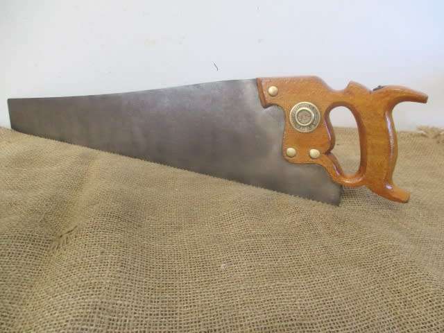Stunning Vintage Spear & Jackson 22 inch Crosscut Handsaw           Sheffield