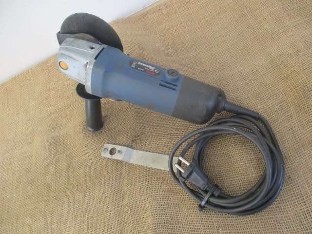 Nice Ryobi HG-910 Angle Grinder