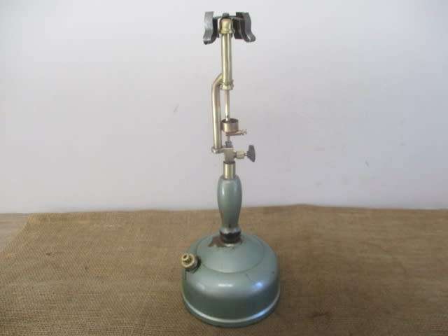 Collectable Vintage Coleman 158`Sunshine Of The Night` Kerosene Lantern  Canada