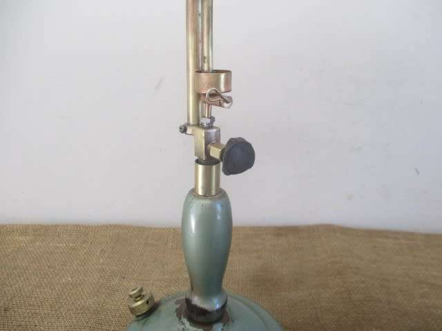 Collectable Vintage Coleman 158`Sunshine Of The Night` Kerosene Lantern  Canada
