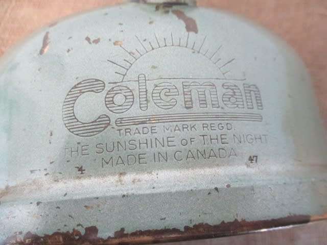 Collectable Vintage Coleman 158`Sunshine Of The Night` Kerosene Lantern  Canada