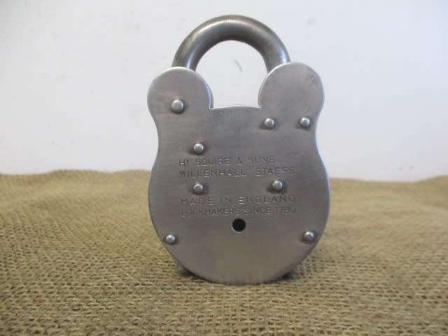 Collectable Vintage 660 Squire Old English Padlock By HY Squire & Sons           England