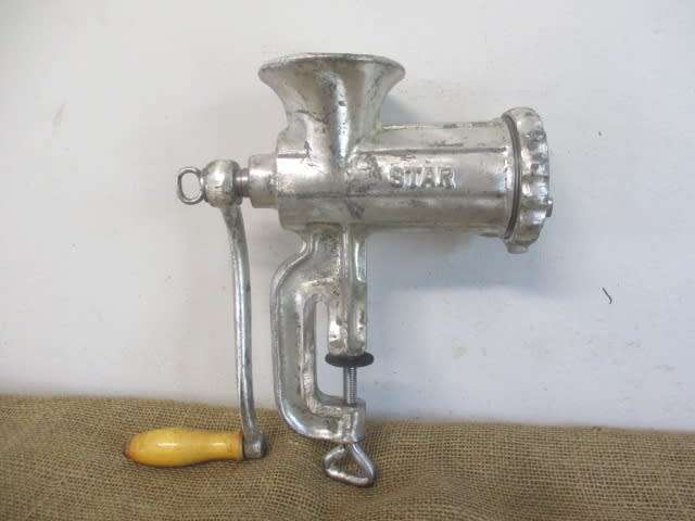 Nice And Robust Complete Vintage Star No 10 Cast Iron Meat Mincer    China