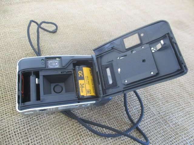 Rare Vintage 35mm Film Pentax PC-5000 With Film In Original Packaging                 2001