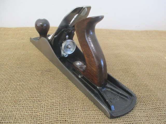 The Go-Getter.......This Beautiful Neat Vintage Stanley Bailey No 5 Plane     England
