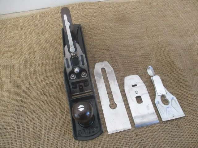The Go-Getter.......This Beautiful Neat Vintage Stanley Bailey No 5 Plane     England