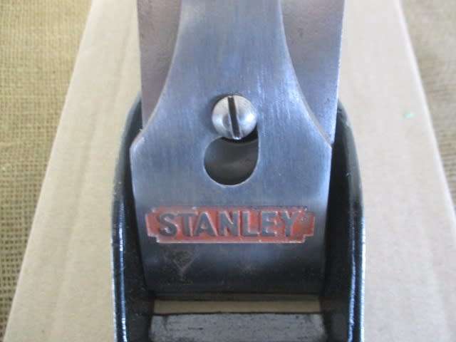 The Winner Takes It All.....This Neat Vintage Stanley Bailey No 4 Hand Plane        Made In England