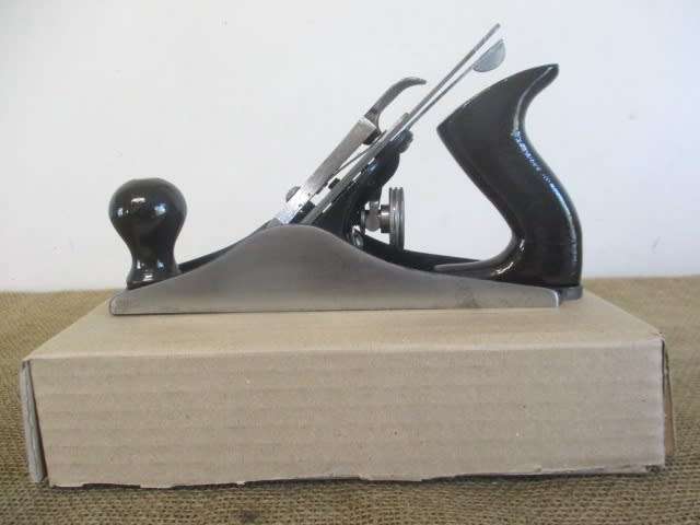 Small But Tried.....This Nice Vintage Stanley Bailey No 3 Hand Plane        Made In England