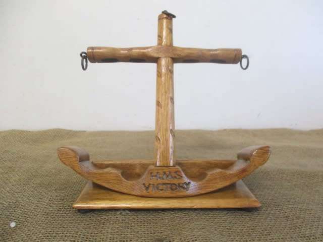 Cute Vintage Tallent Of Old Bond Street Wooden Four Pipe Stand              Made In England