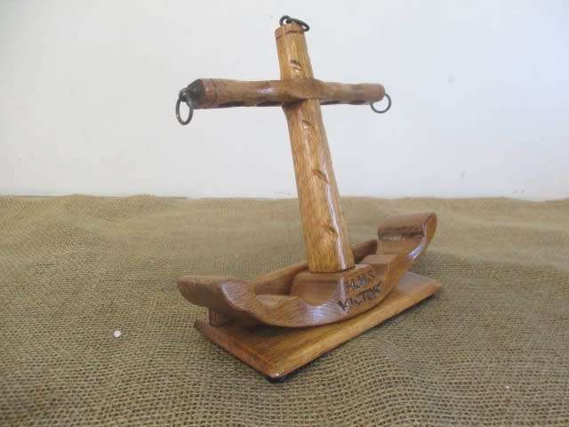 Cute Vintage Tallent Of Old Bond Street Wooden Four Pipe Stand              Made In England