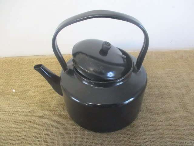 Lovely Large Vintage Old Fashioned Enamel Coffee Pot