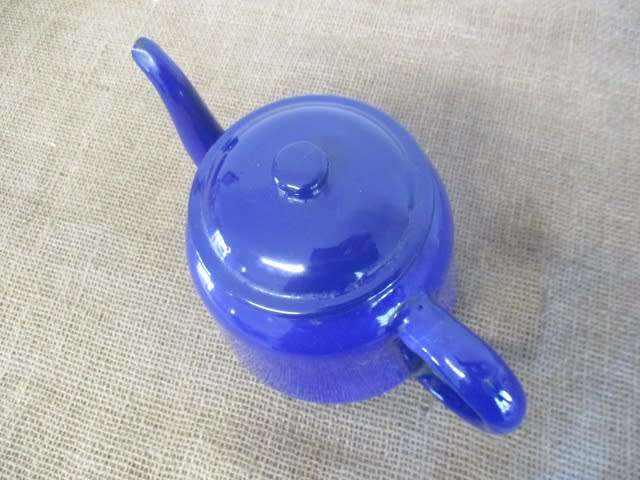Nice Vintage Real Old Fashioned Enamel Coffee Pot                  Made In China