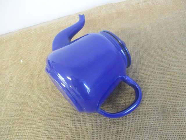 Nice Vintage Real Old Fashioned Enamel Coffee Pot                  Made In China