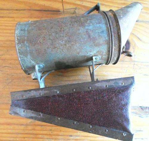 NOW HERE'S AN INTERESTING ITEM - VINTAGE BEE SMOKER