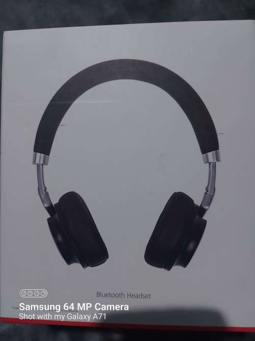 Hawaii Bluetooth Headset