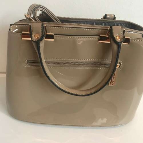 Tosoco Gloss Beige Handbag