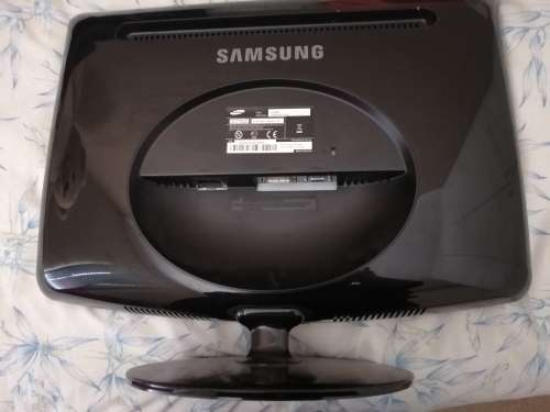Samsung SyncMaster 22"