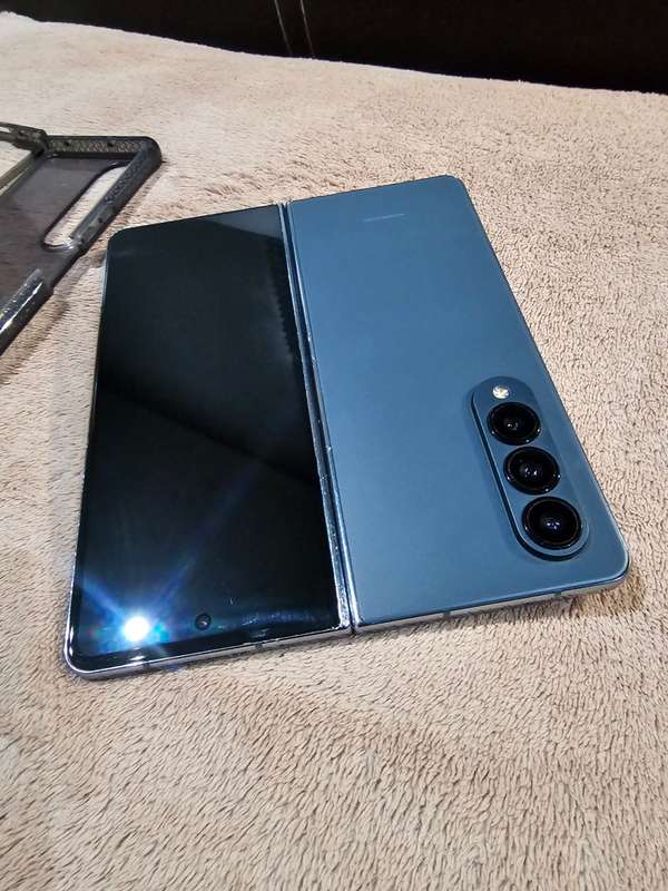 Samsung Z Fold4 256GB