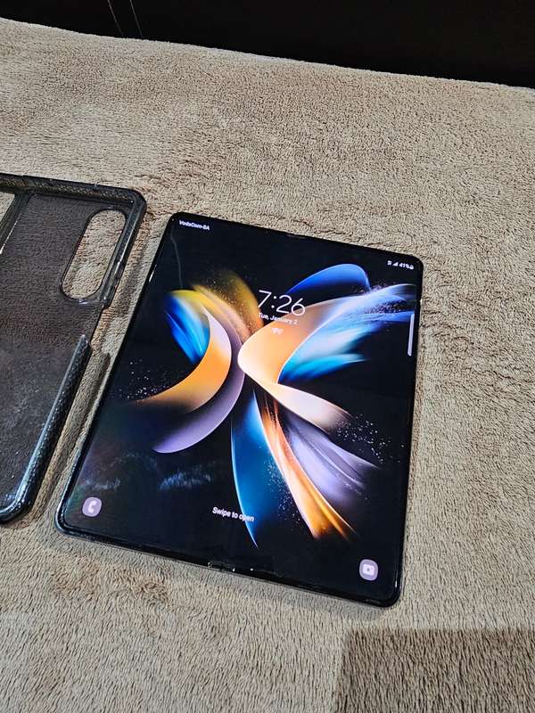 Samsung Z Fold4 256GB