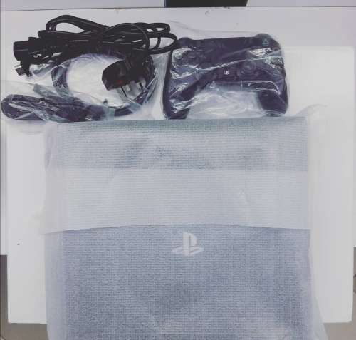 PS4 PRO FOR SALE!!!